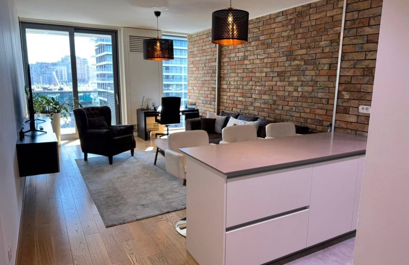 Alquiler de un espacioso apartamento de 2 habitaciones, 60 m², BW Residences, Belgrado, Serbia